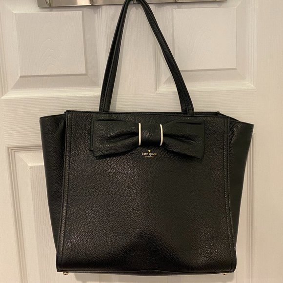 kate spade Handbags - Kate Spade Bow Purse
